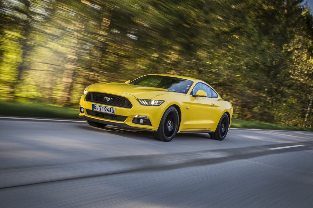 Fastback-udgaven af den helt nye Ford Mustang
(Foto: Ford Motor Company)
